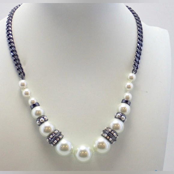 Givenchy Jewelry - Vintage Givenchy necklace